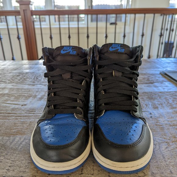 Air Jordan 1 Royal 2017 (Size 8.5) - Picture 7 of 9
